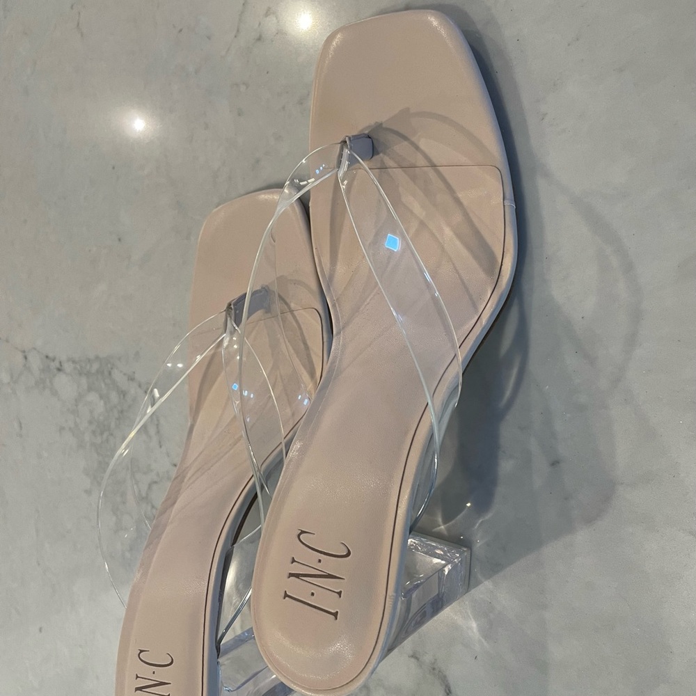 Lucite strap heeled sandal - Picture 3 of 4